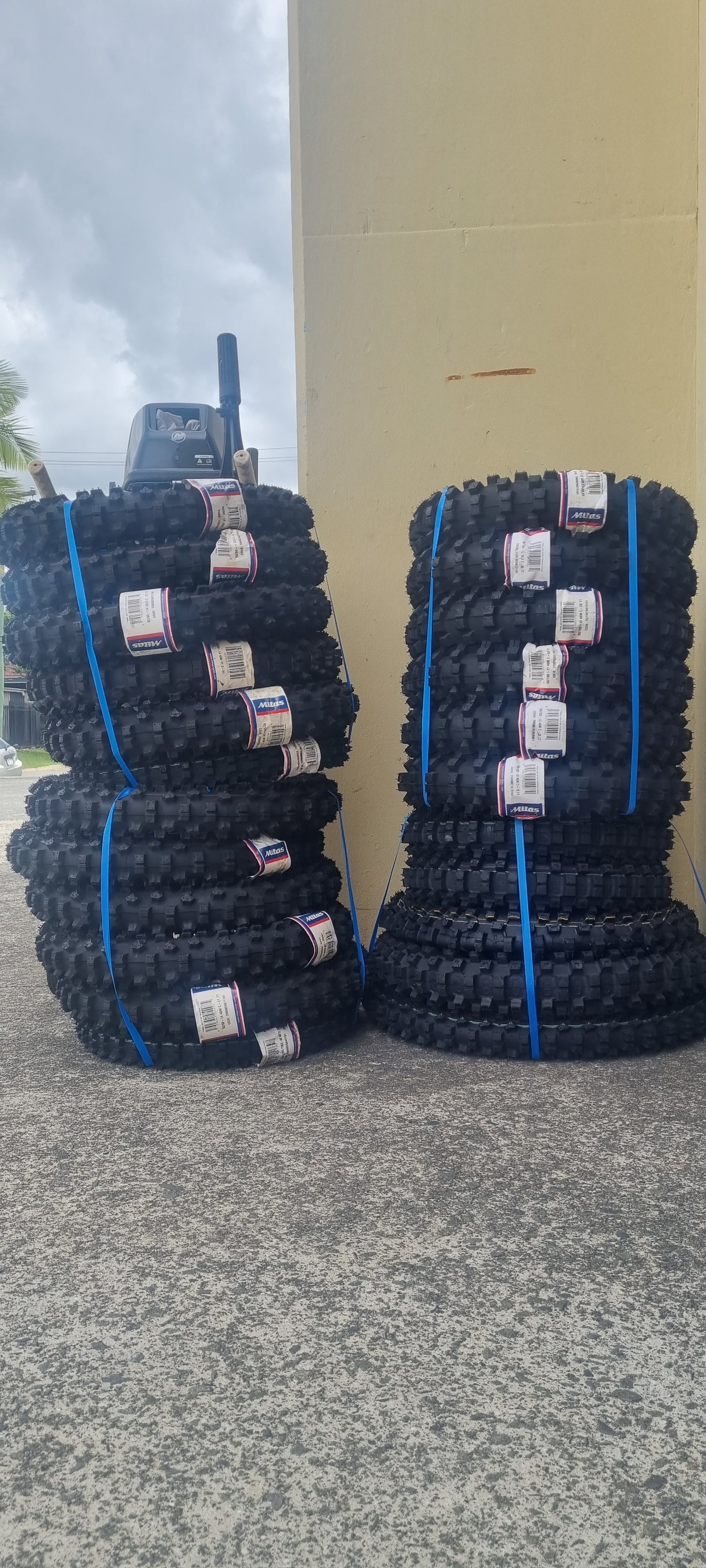 Mitas c20,MXMH 90 100 12 Terraforce Rear Tyre