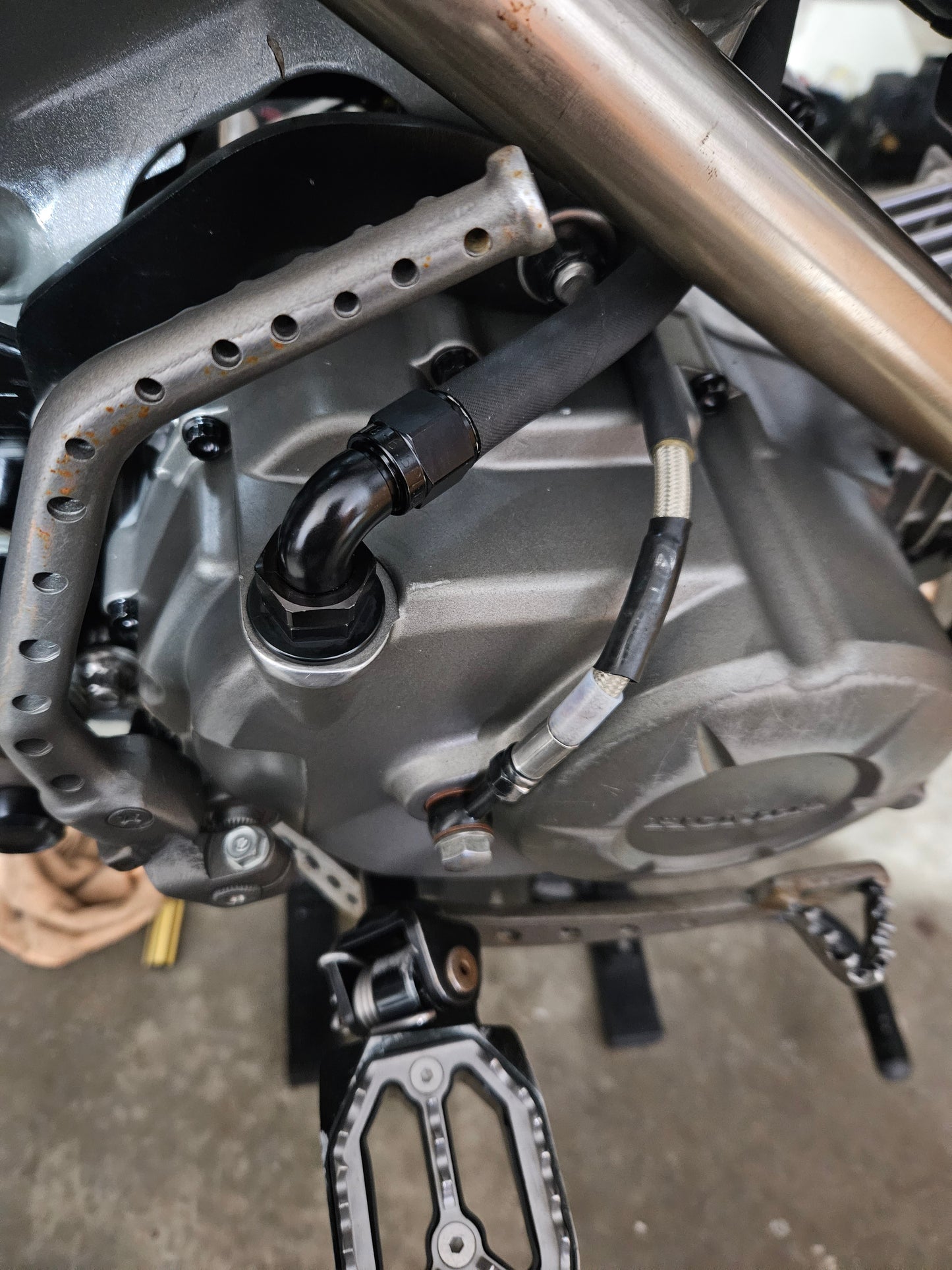 V2 MODDEDMINIS Crankcase Breather Kit